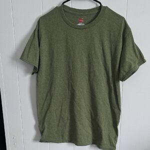 Hanes Men's Olive Short Sleeve Tee